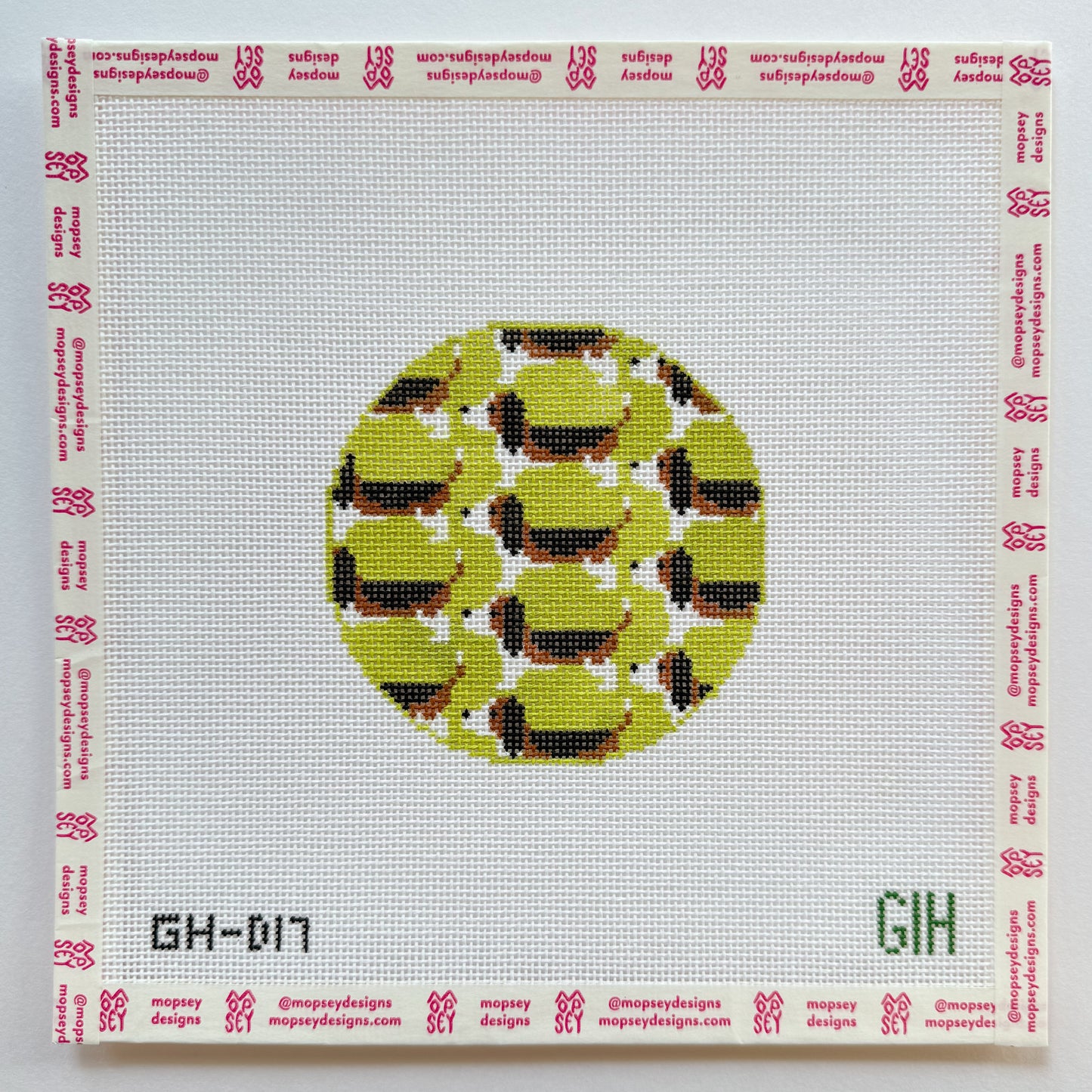 Green Heart Needlepoint: Basset Hound